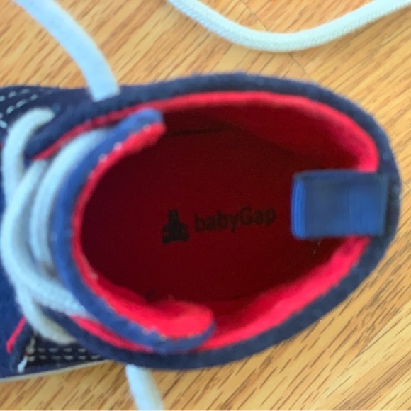 BabyGAP shoes 6-12 month - Picture 3 of 4